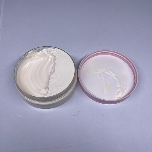 Bath & Body Works Sweet Pea Body Butter 7 oz Shea Rare Discontinued Retired - Picture 4 of 4